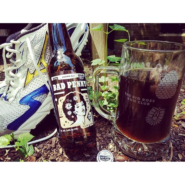 Beautiful weather for our #runclub tonight at 7pm on the Raleigh greenway. The taproom will be open for your post run beers. #nopainnobeer #raleigh #running #ncbeer